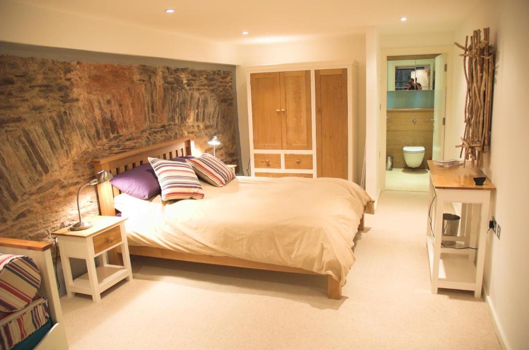 Photo of Bedroom in Dartmouth