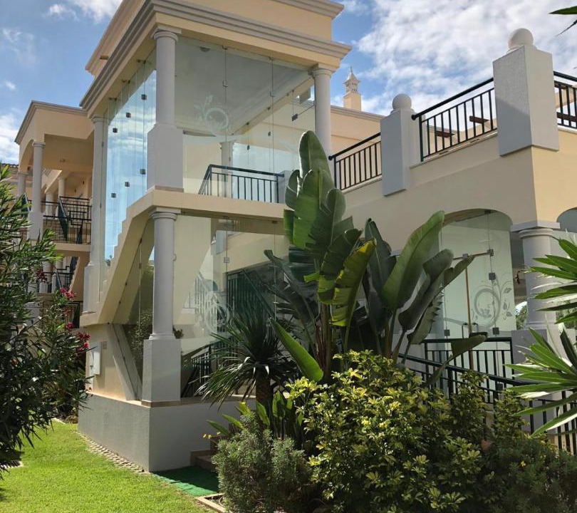 Photo of Patio Balcony in Guia