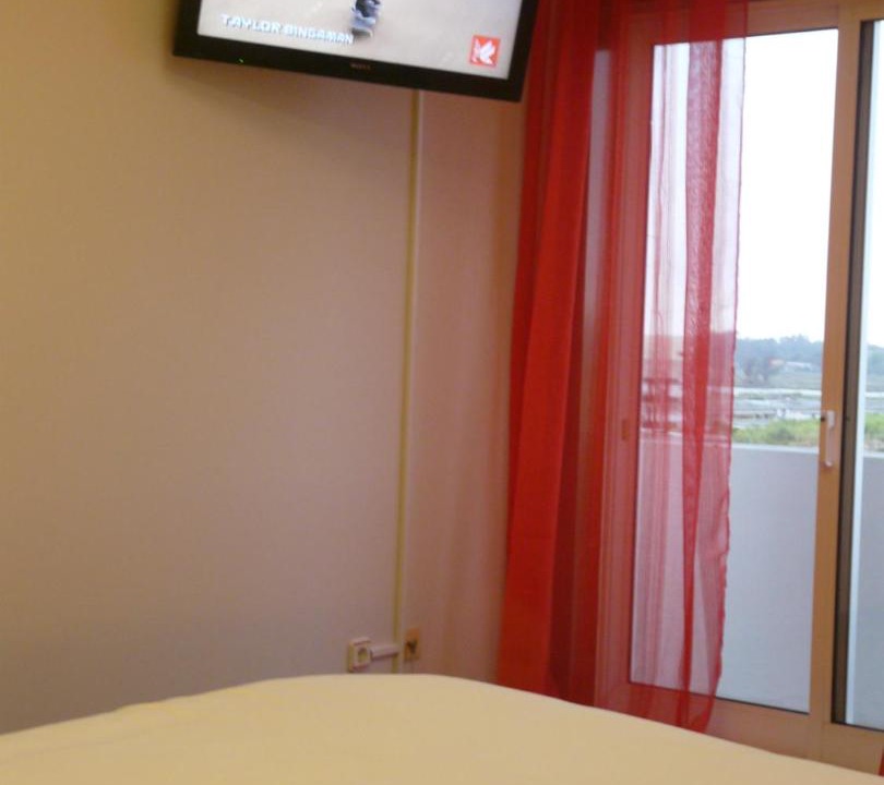 Photo of Bedroom in Aveiro