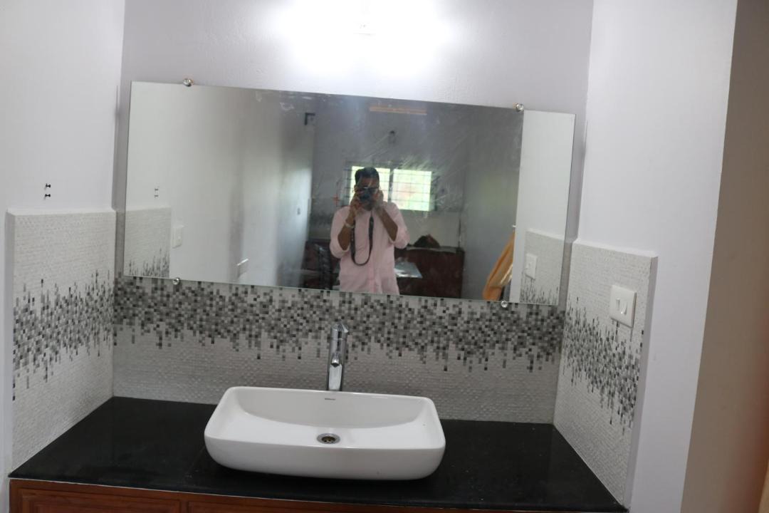 Photo of Bathroom in Elappara