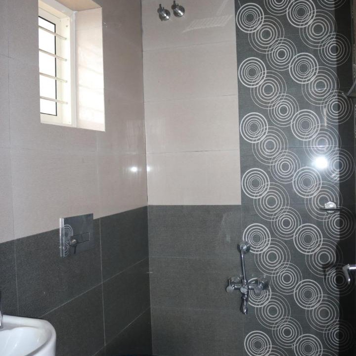 Photo of Bathroom in Elappara
