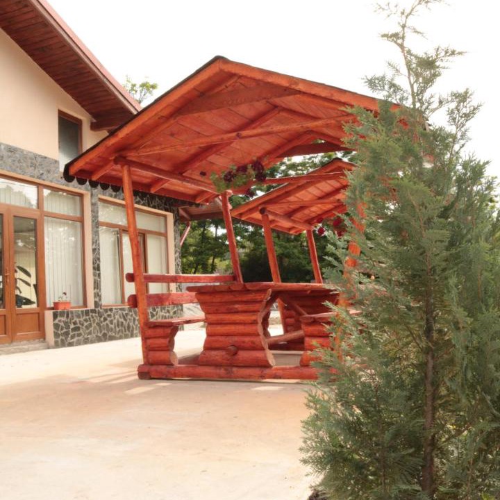Photo of Buildings in Polovragi