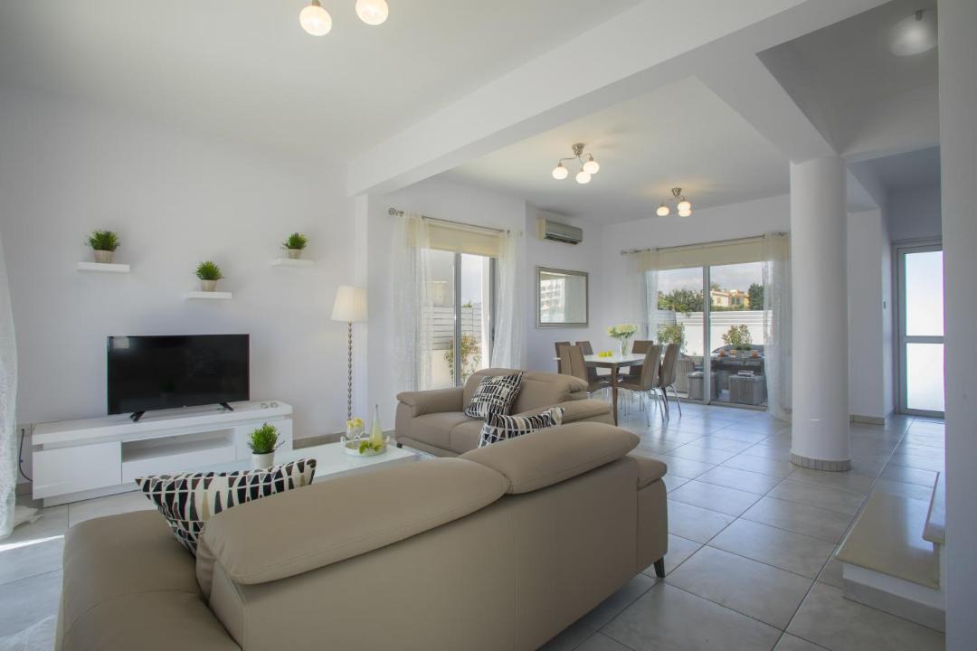 Photo of Livingroom in Pernera