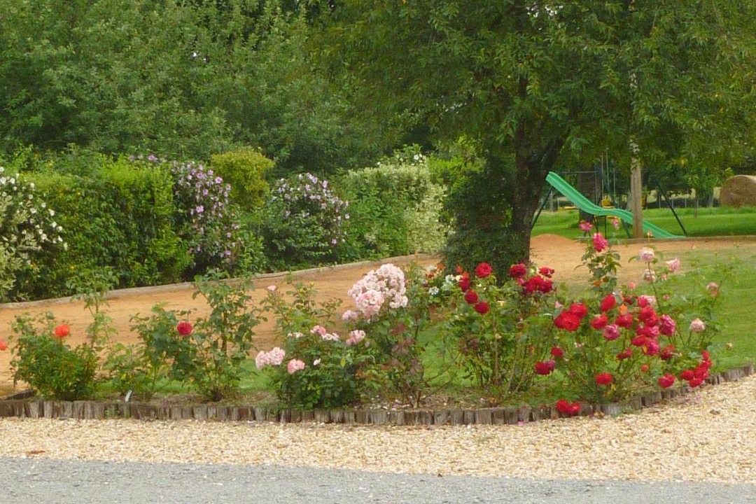 Photo of Others in Vicq-sur-Nahon