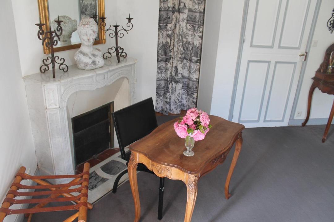 Photo of Livingroom in Tracy-Bocage