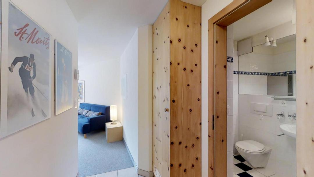 Photo of Bathroom in Silvaplana