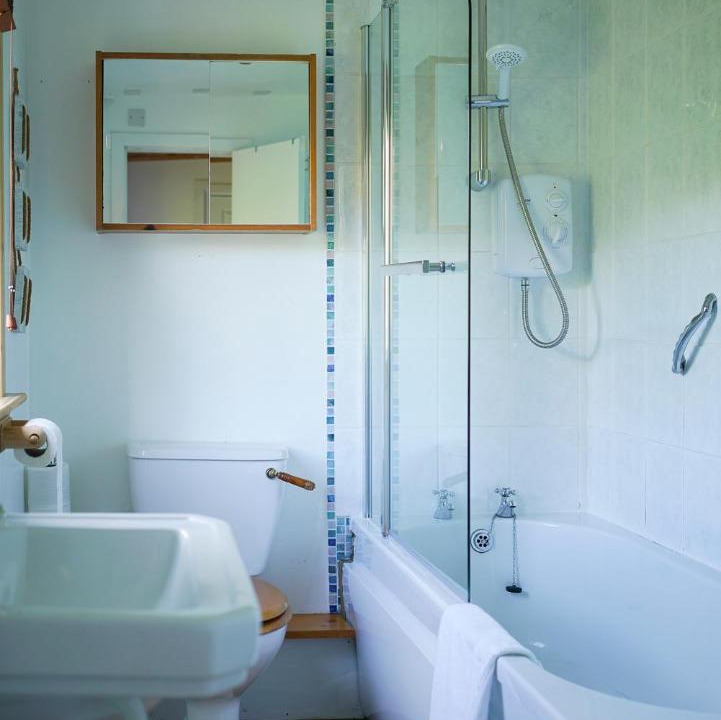 Photo of Bathroom in Breakish