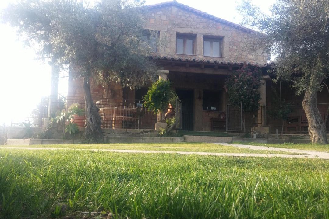 Photo of Buildings in El Raso