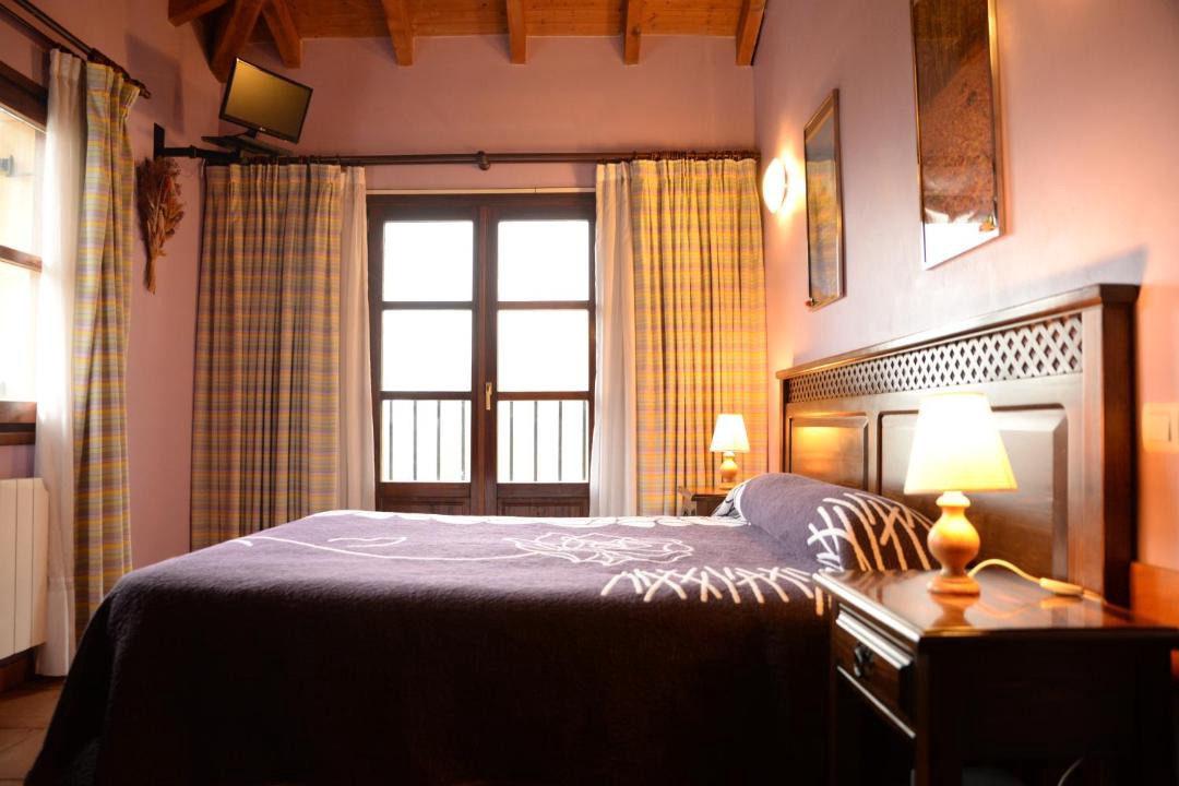 Photo of Bedroom in Alonsotegi
