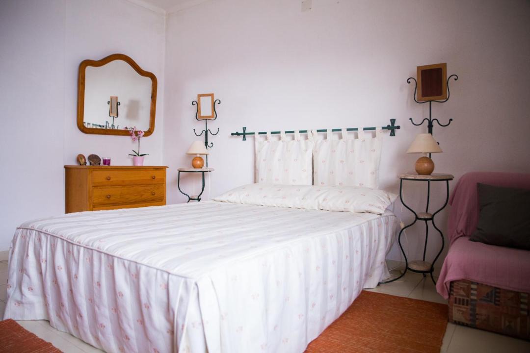 Photo of Bedroom in Peniche