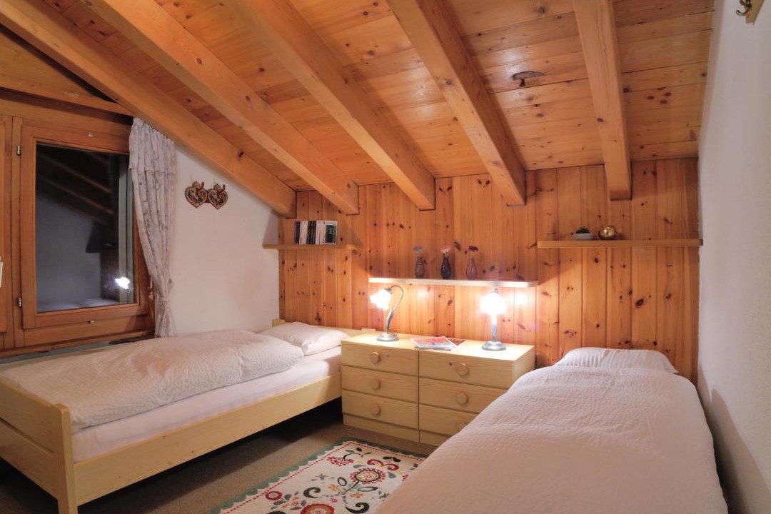 Photo of Bedroom in Taesch