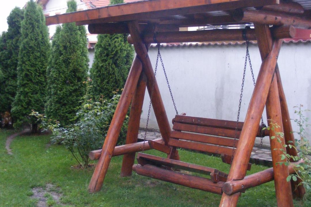 Photo of Others in Vladeni