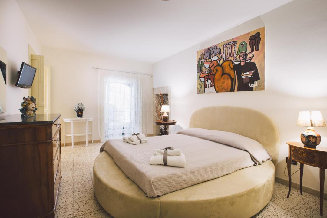 Photo of Bedroom in Ortigia