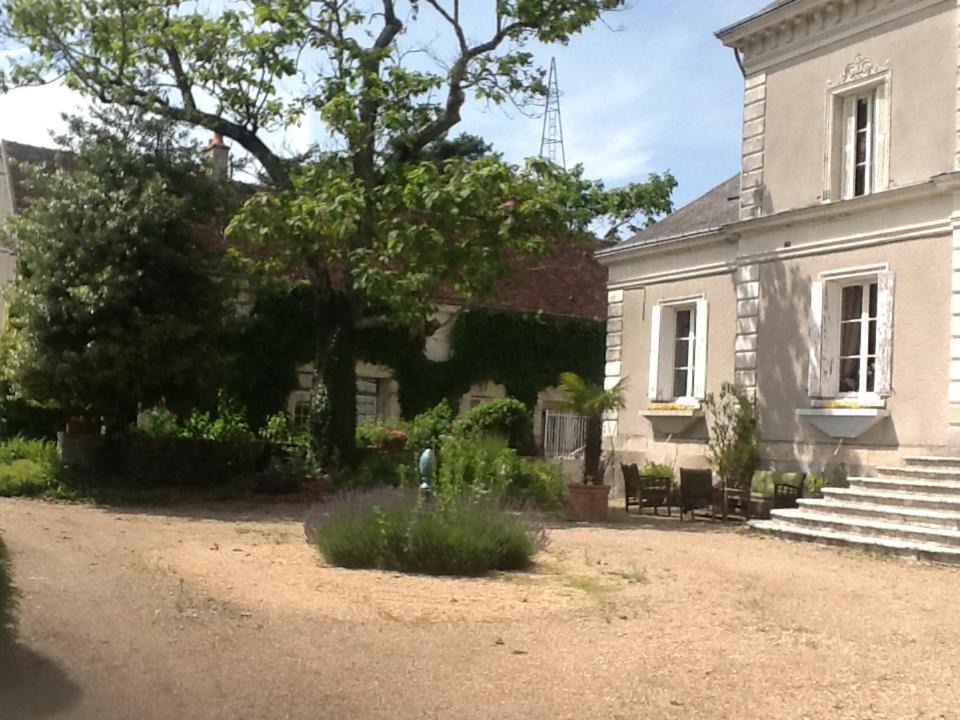 Photo of Buildings in Saint-Georges-sur-Cher