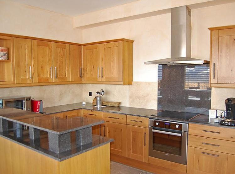 Photo of Kitchen in Saint-Pierre-de-Clages