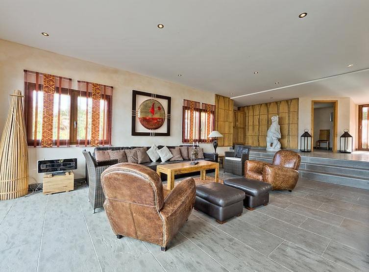 Photo of Livingroom in Saint-Pierre-de-Clages