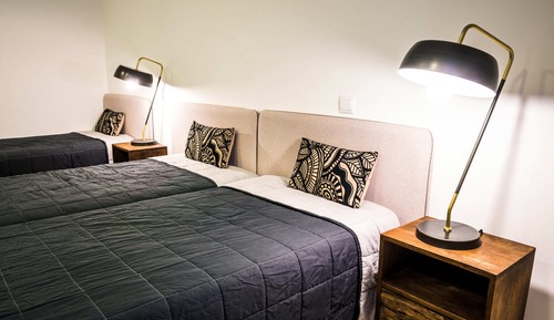 Triple Room (Dias)