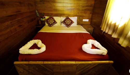Treehouse Non A/C