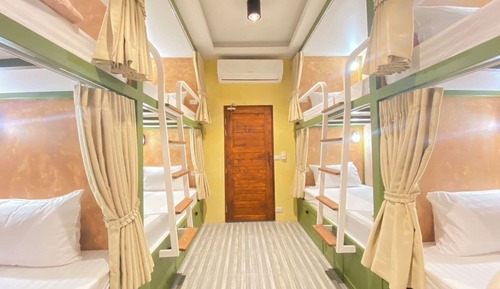 Economy Shared Dormitory, Mixed Dorm, Non Smoking