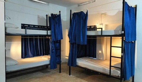 10 - Bed Non AC Shared Dormitory, Mixed Dorm