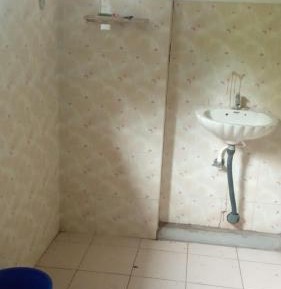 Single Room with Private Bathroom