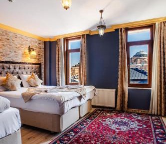 Superior Triple Room