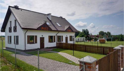 Three-Bedroom Vacation Home 