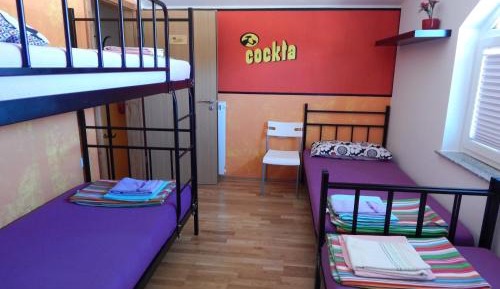Quadruple Room with Shared Bathroom