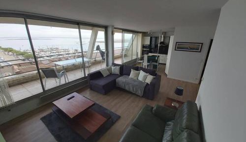 Apartment with Sea View