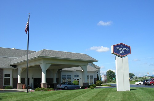 Birch Run Hotel | Hampton Inn Birch Run