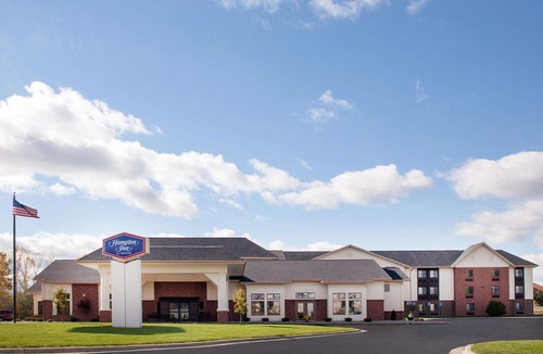 Birch Run Hotel | Hampton Inn Birch Run