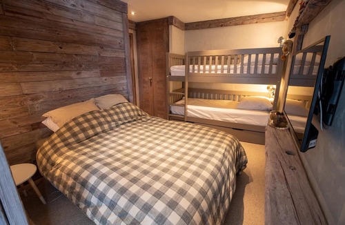 Meribel Centre Apartment | Grands Sorbiers 6: premium apt route de la Renarde