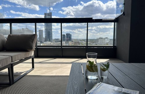 Mirow Apartment | Prestige Grzybowska | Air-Conditioning | Parking | For 10 | Near Rondo ONZ | 4 Bedrooms