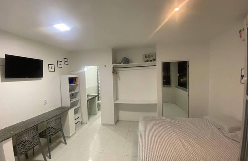 Caucaia Apartment | Suite, studio Icaraí/Cumbuco Air, TV, Minibar and microwave 5km Cumbuco
